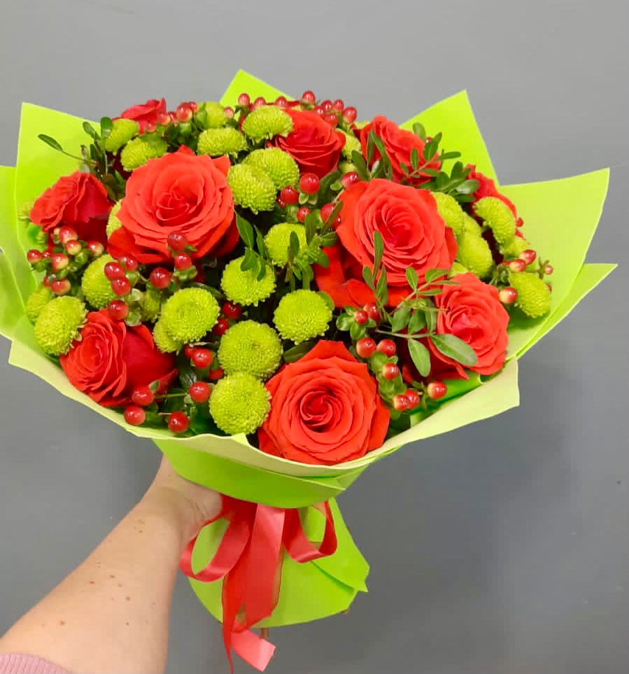 Букет цветов из: Хризантемы и Розы в Каново