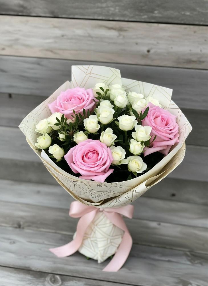 Букет цветов из: Розы в Каново