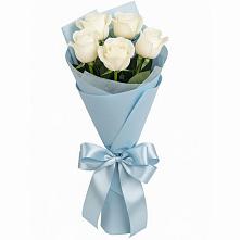 Букет 5 Белых роз Проуд в Каново