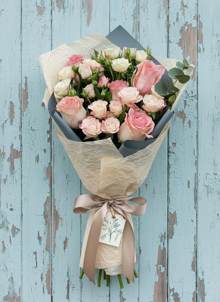 Букет цветов из: Розы в Каново