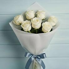 Букет 7 Белых роз Эдлесс Лав в Каново