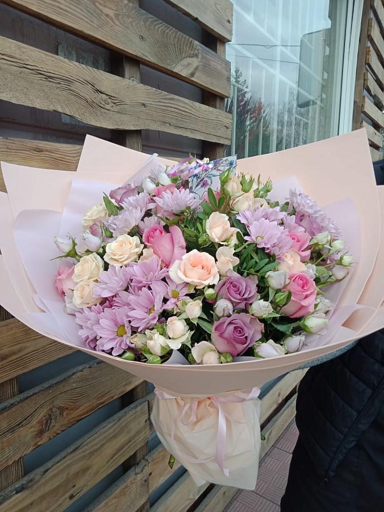 Букет цветов из: Розы и Хризантемы в Каново