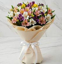 Букет цветов из:  Альстромерии в Каново