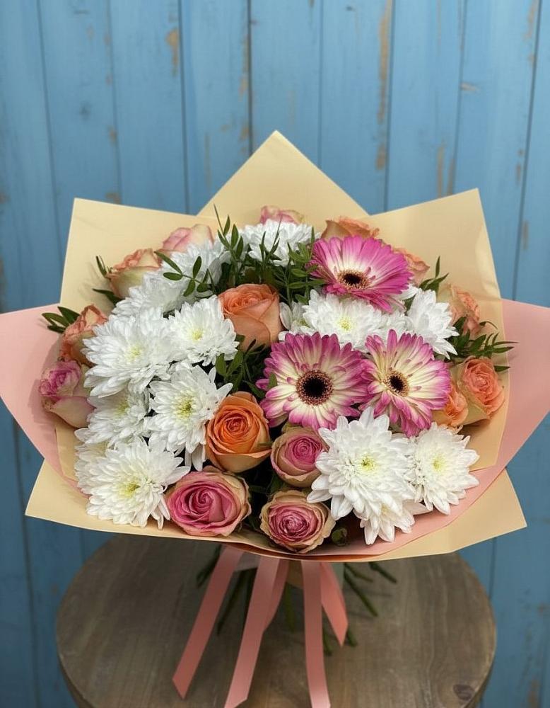 Букет цветов из: Розы, Герберы и Хризантемы в Каново