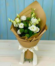 Букет цветов из:  Хризантемы и Лизиантусы #REPLACE_PRED# Каново