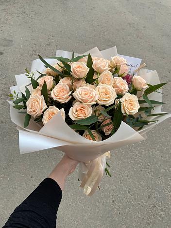 Букет Кремовые розы Латте в Каново