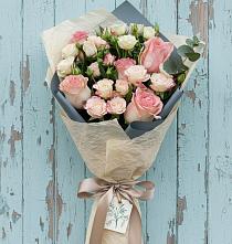 Букет цветов из:  Розы #REPLACE_PRED# Каново
