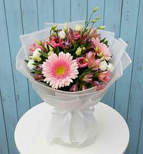 Букет цветов из:  Герберы, Альстромерии и Лизиантусы в Каново