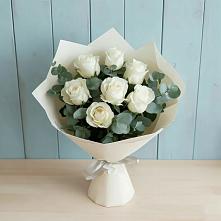 Букет Белые розы в Эвкалипте в Каново